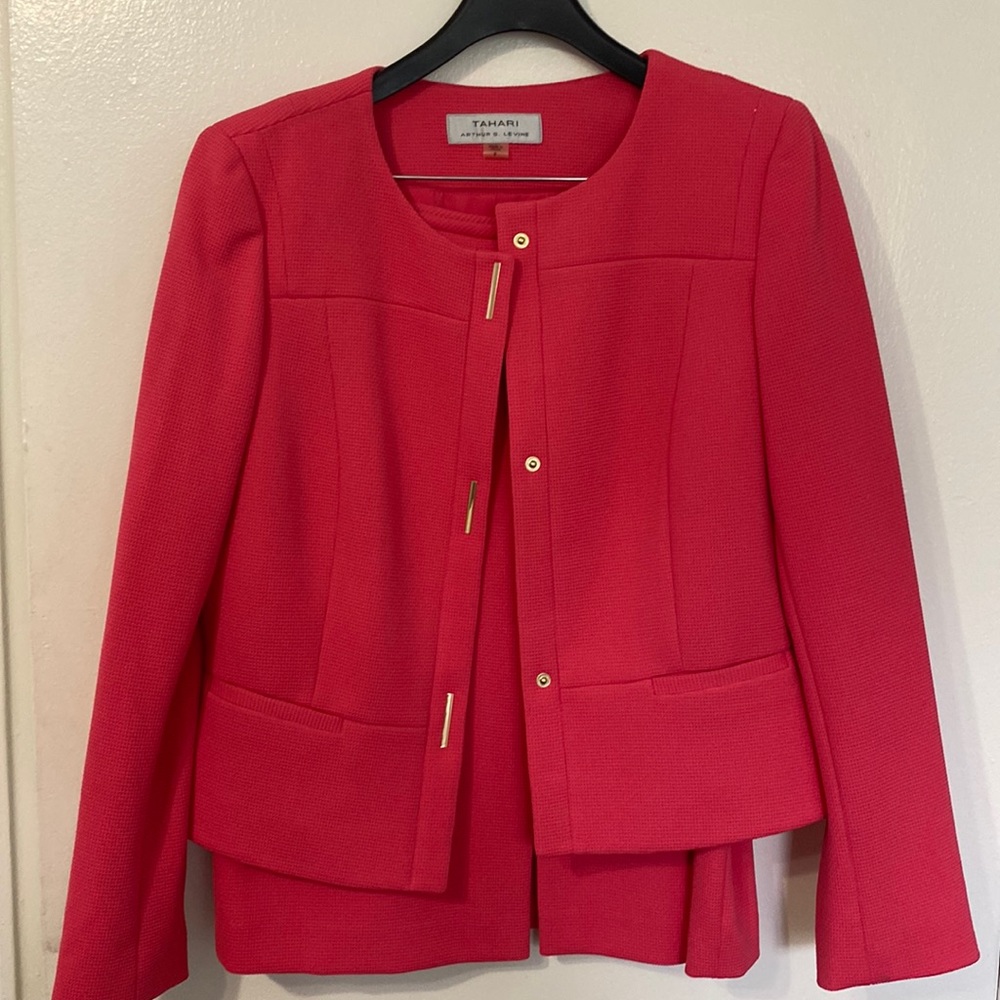 Tahari Textured Suit